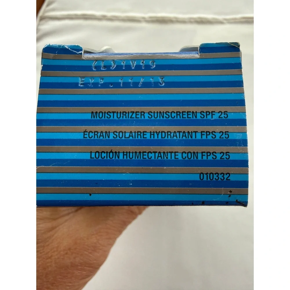 Mary Kay MKMen Moisturizer Sunscreen SPF 25 Men 3 Fl Oz 88‎ mL Expired 11/13 NIB